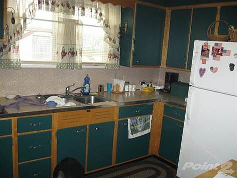 507 E Walnut St kitchen (1024x768)