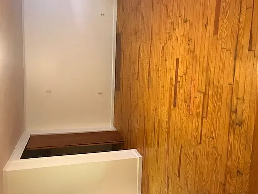 Rented by Johanna Gyuro, LREB | media 1