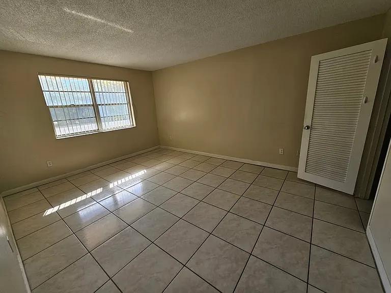 4420 NW 79th Ave #2 — Photo 4