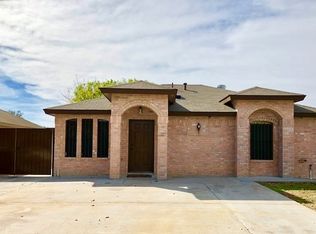 10310 Albany Dr, Laredo, TX 78045