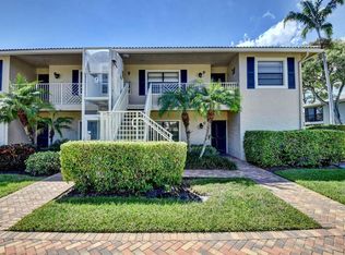 9 Stratford Dr UNIT B, Boynton Beach, FL 33436