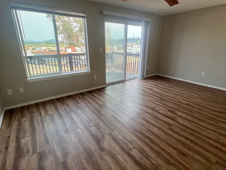 5805 NE 135th Ave — Photo 15