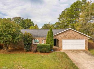 18 Cook Ln, Stockbridge, GA 30281