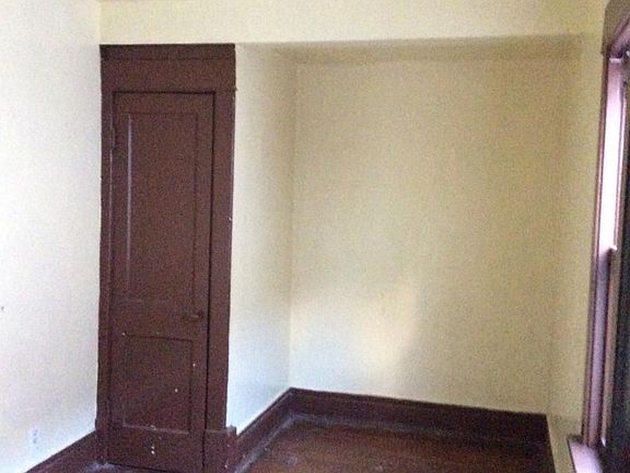 5th image of 425 Dartmouth Ave #2