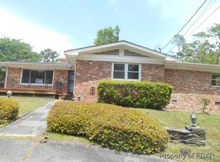 2114 Woodbine Ave, Fayetteville, NC 28303