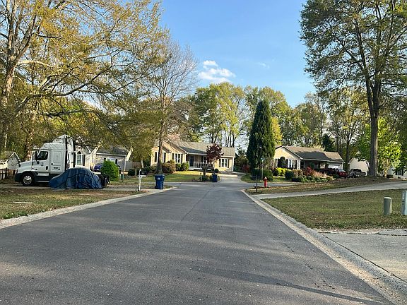5th image of 197 Macey Way