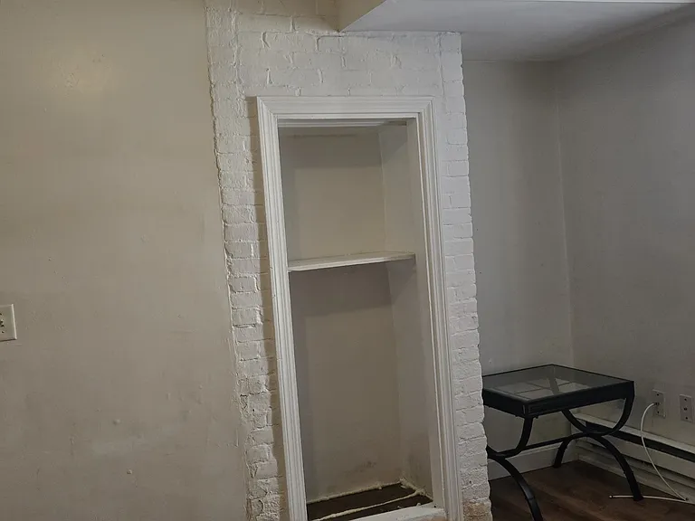 130 Merriam Ave #4 — Photo 11