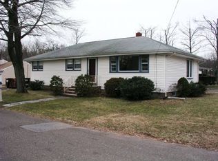 967 New Dover Rd, Edison, NJ 08820