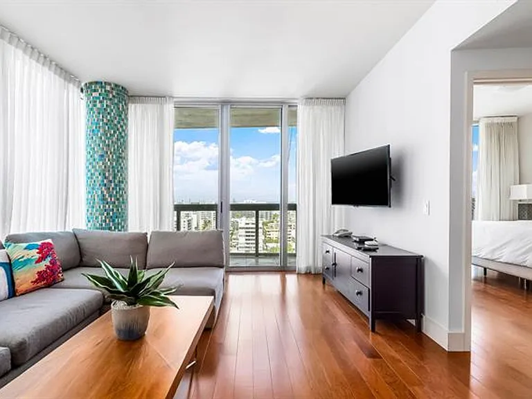 6899 Collins Avenue Cu #1409 — Photo 14