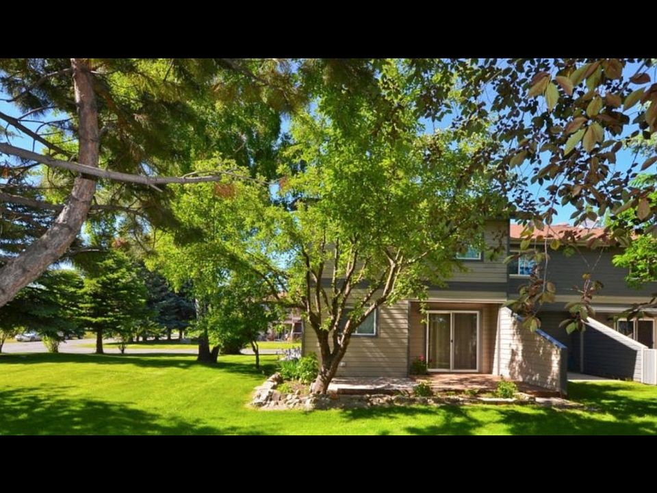 1st image of 850 Shenandoah Dr #1
