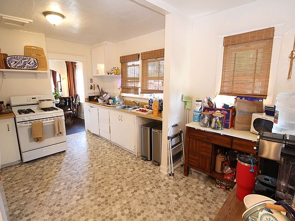 5th image of 202 F St