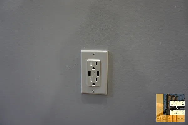 Rented by Lofts and Flats LLC | media 36