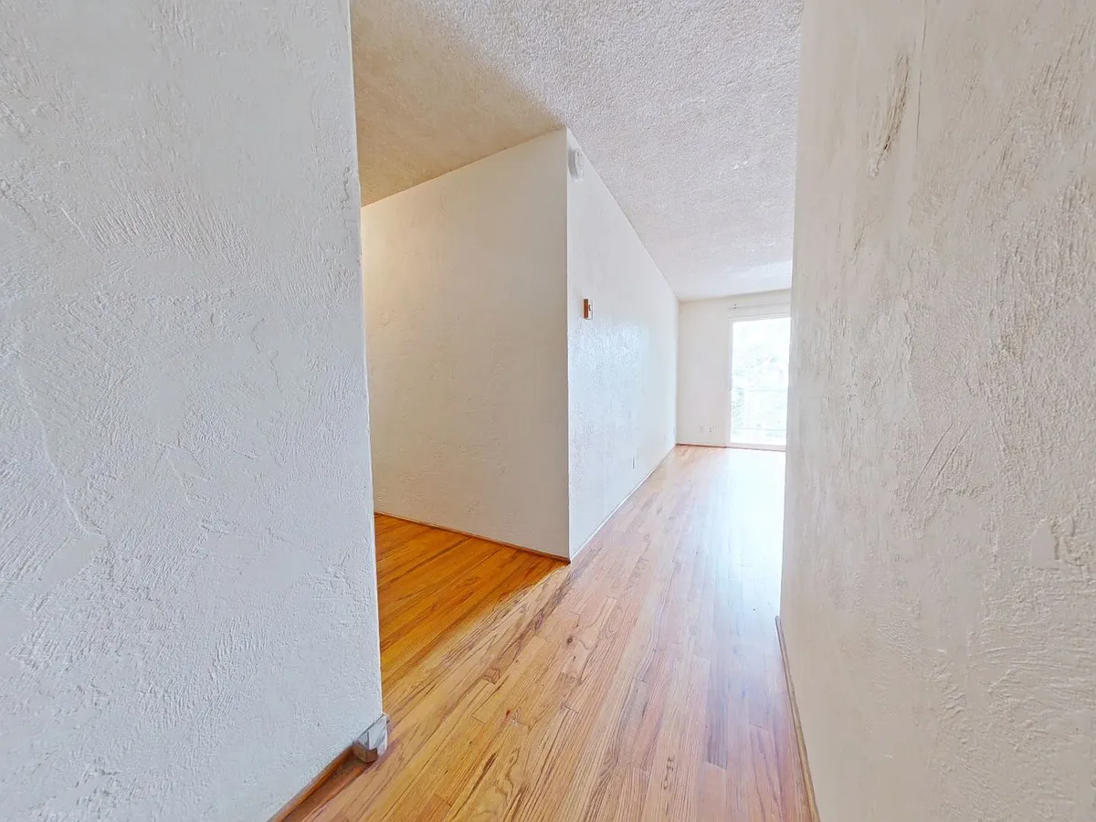 Building Photo - 1158 Mill St