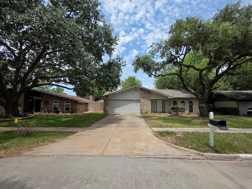 4026 Coltwood Dr