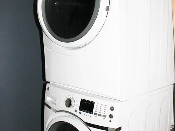 1886 Eastern Parkway image 10 of 10