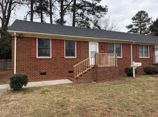 133 Pender St, Suffolk, VA 23434