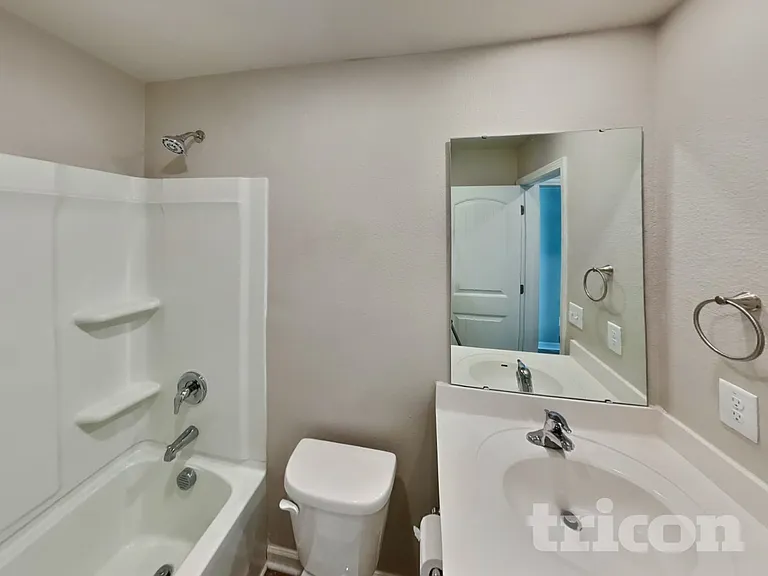 4605 Hazelburn Dr — Photo 14