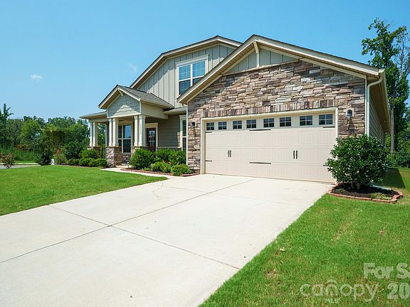 2nd image of 3003 Eagle Ridge Ln