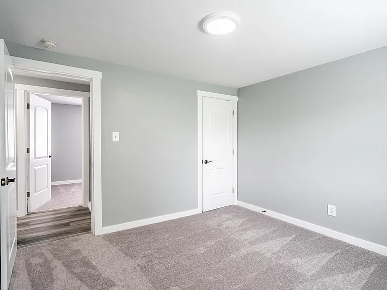 1631 Columbia Ave #B — Photo 6