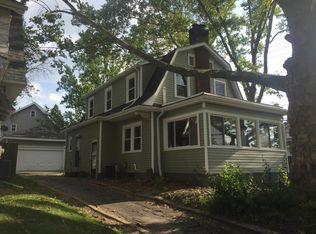 1369 Brown St, Akron, OH 44301