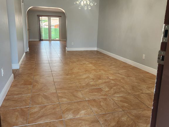 2nd image of 73 Avenue 18 St