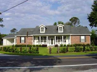 1910 Alice Dr, Astor, FL 32102