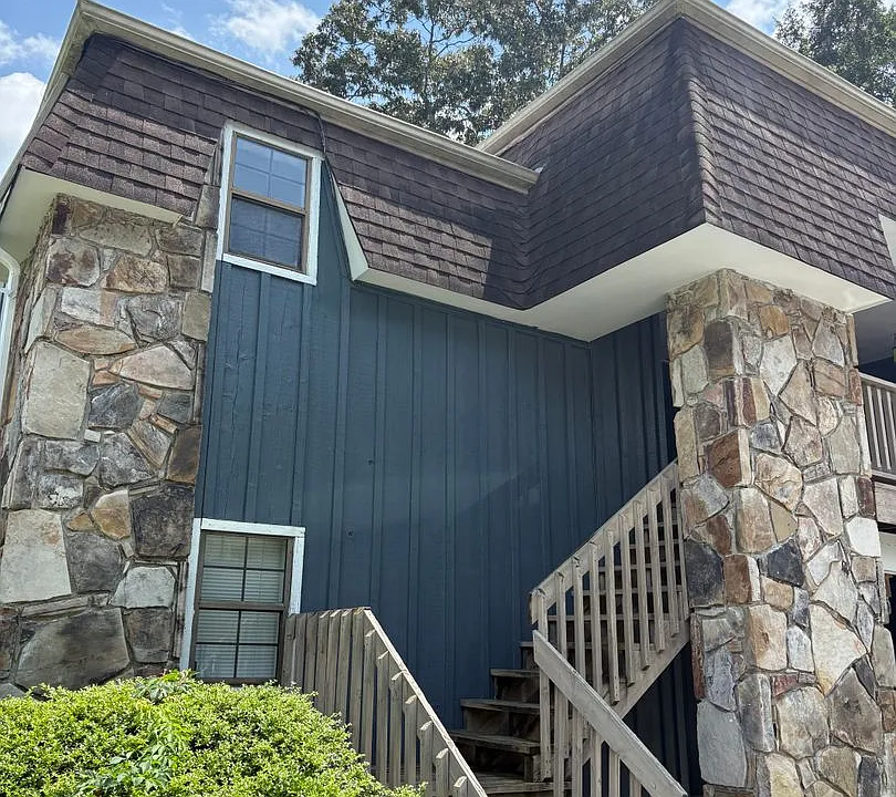32 S Germantown Road