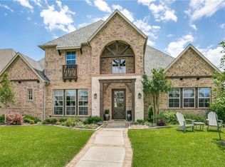 9768 Spring Branch Dr, Dallas, TX 75238