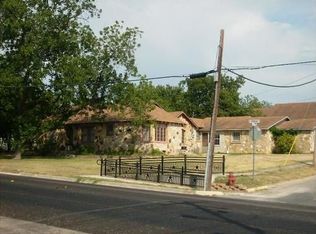 301 E Morgan, Meridian, TX 76665