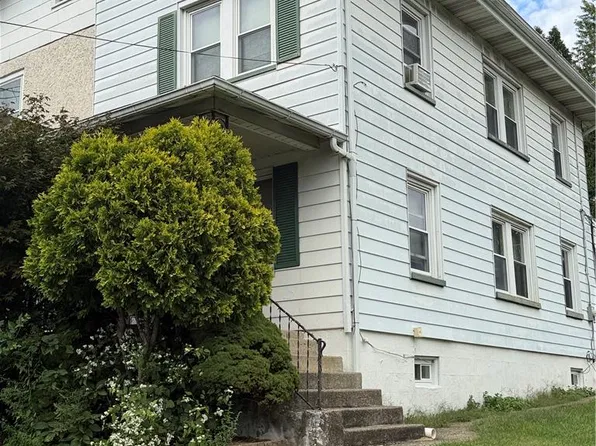 1906 3rd St, Bethlehem, PA 18020