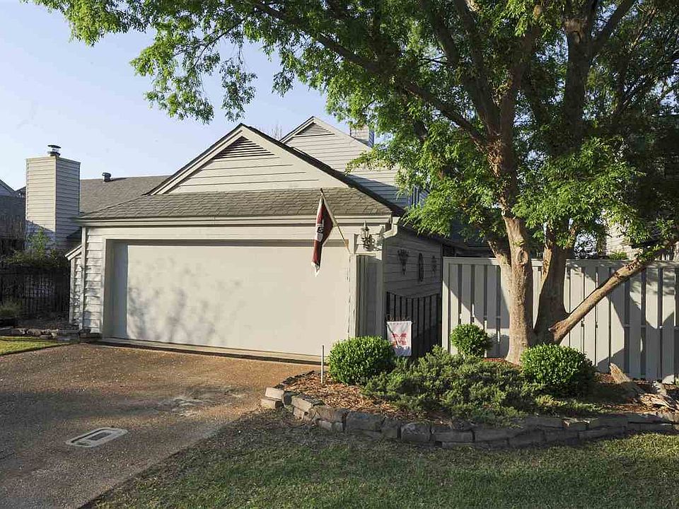 1st image of 172 Waterwood Dr