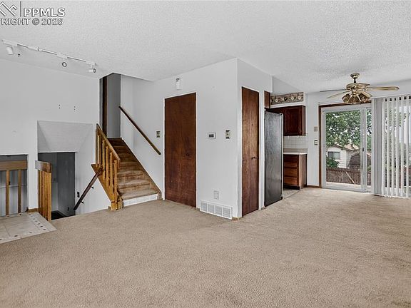 3rd image of 7350 Waterwheel St