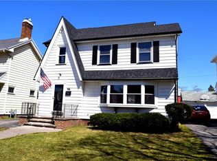 56 Netherton Rd, Rochester, NY 14609