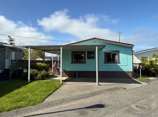 1718 Thunderbird Dr, McKinleyville, CA 95519