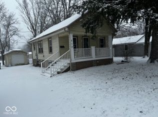 513 W State St, Pendleton, IN 46064