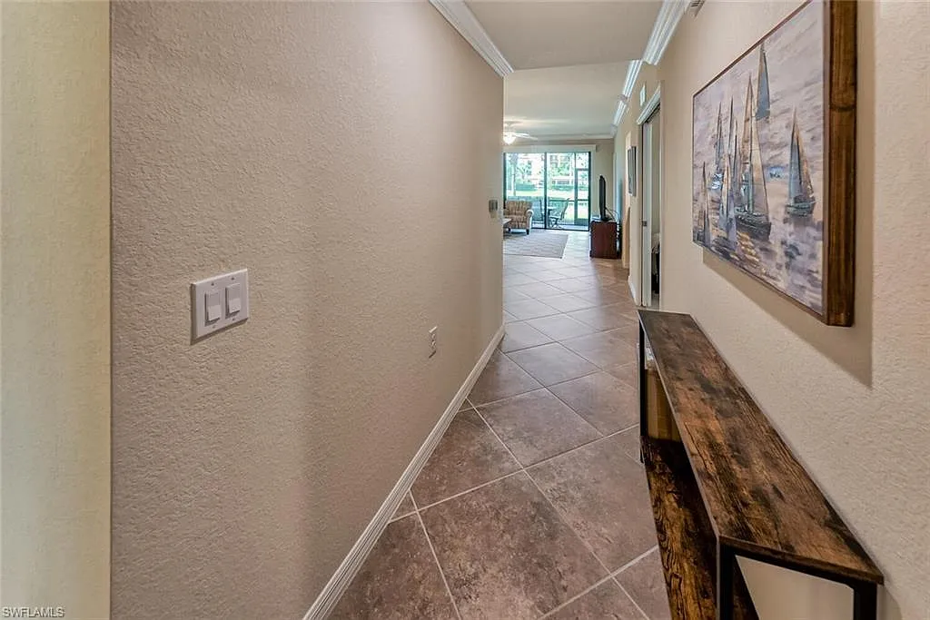 9528 Avellino Way — Photo 4