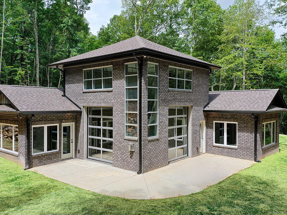 1st image of 138 Gap Falls Ln
