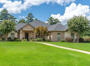 210 Kayla Ln, Longview, TX 75602