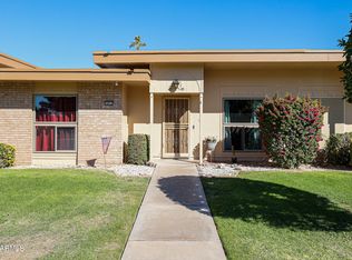 10012 W Hawthorn Dr, Sun City, AZ 85351