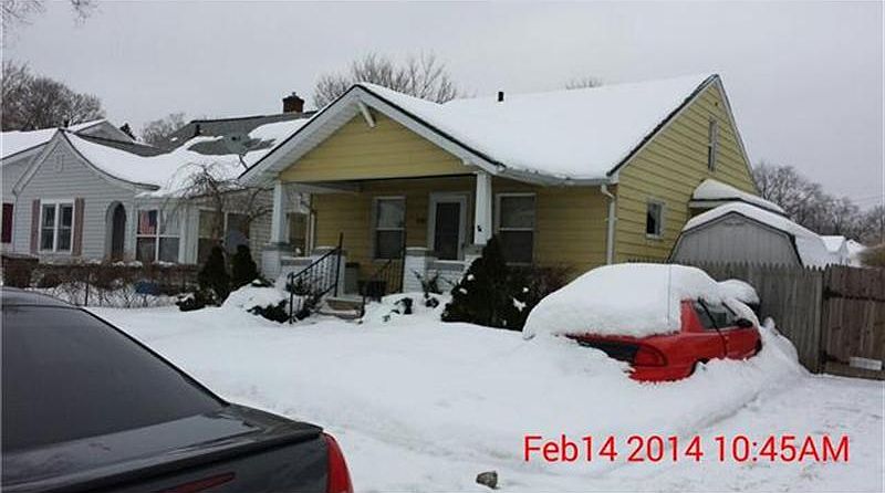 2nd image of 1214 Oakland St