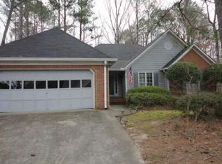 628 Wedgewood Dr, Woodstock, GA 30189