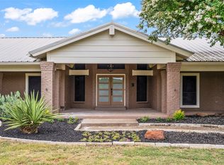 2910 Eagles Nest Ct, Midlothian, TX 76065