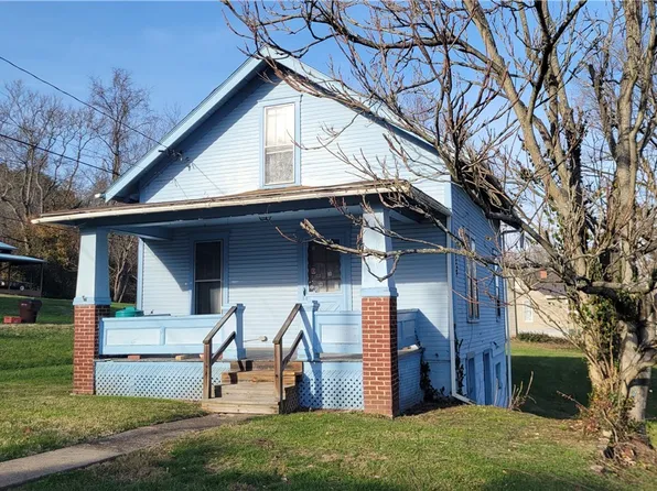 106 State St, Marietta, OH 45750