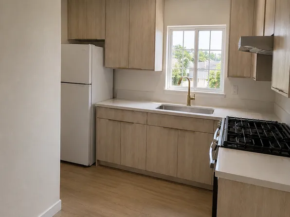(undisclosed Address), Glendale, CA 91202