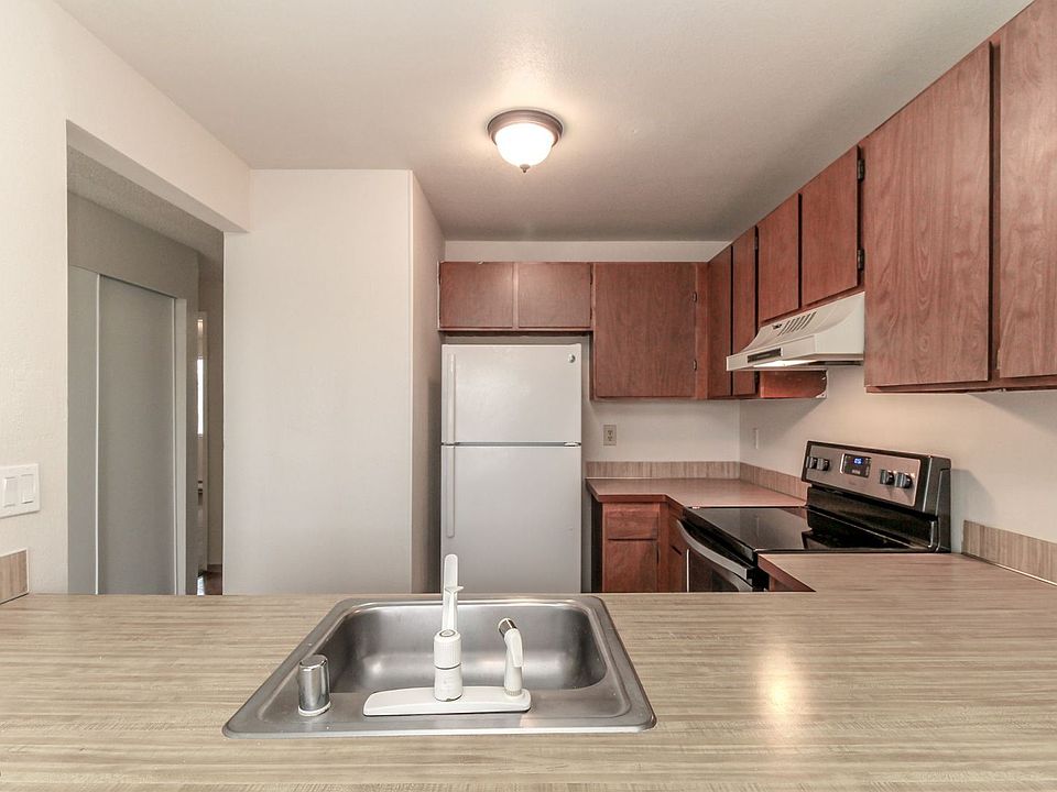 1st image of 717 Myrtine St APT B