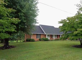 340 Hartgrove Rd, King, NC 27021