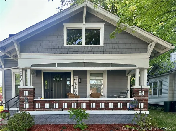 200 S Elm Street, Clarksville, IN 47129