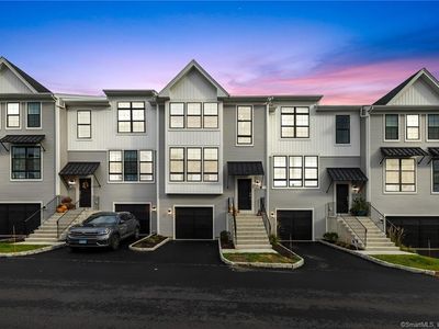 121 Brentwood Circle #121, Danbury, CT, 06810