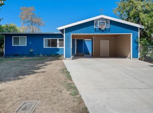 8015 NE Going St, Portland, OR 97218