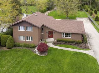 3980 Sunset Ln, Northbrook, IL 60062